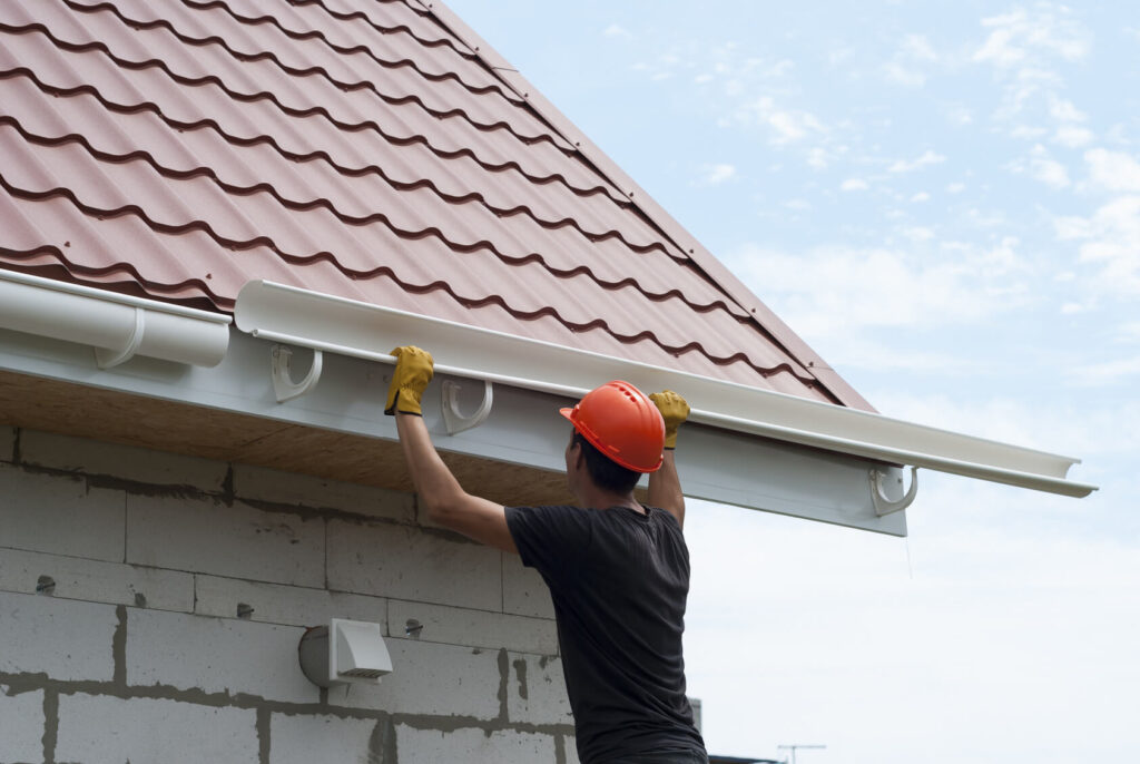 Professional Residential Gutter Installation service in Orlando